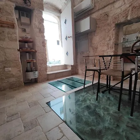 Vico Melingi Apartment